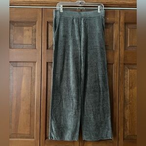Barefoot Dreams Cozy Chic Ultra Lite Gray Pants